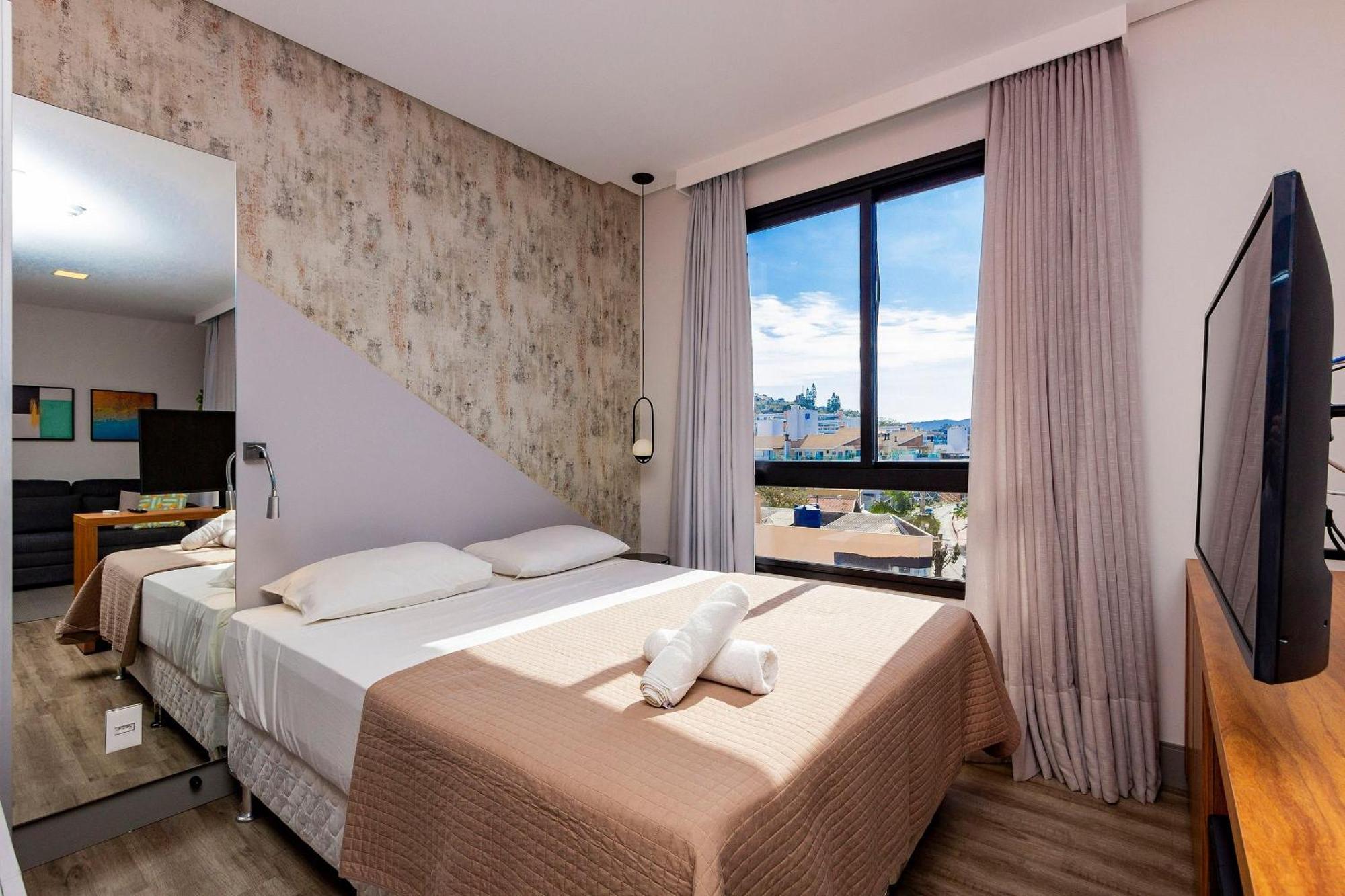 Aion Suites 302 - Lindo Apartamento Com Vista Para O Mar, A 60M Da Praia De Bombinhas, Com Piscina E Academia No Rooftop. Eksteriør bilde
