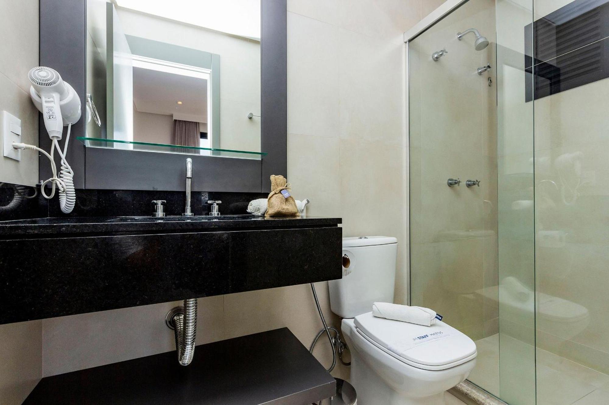 Aion Suites 302 - Lindo Apartamento Com Vista Para O Mar, A 60M Da Praia De Bombinhas, Com Piscina E Academia No Rooftop. Eksteriør bilde